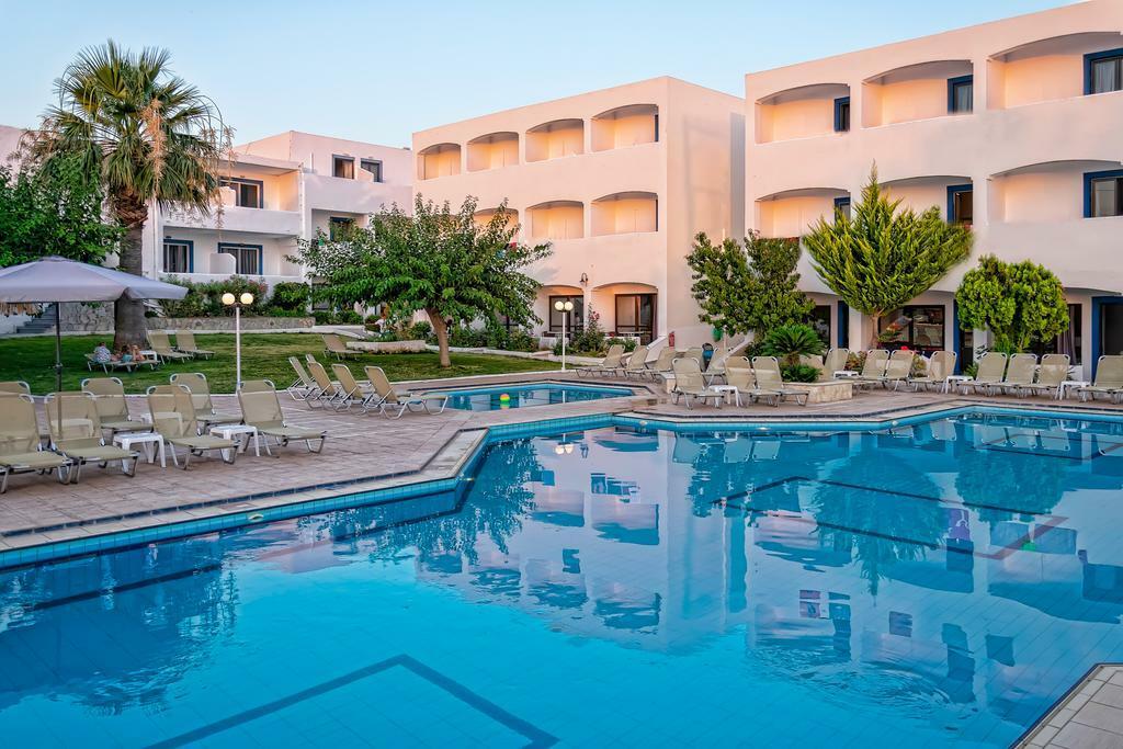 Endless Blue Resort Rethymno Adelianos Kampos Exterior foto